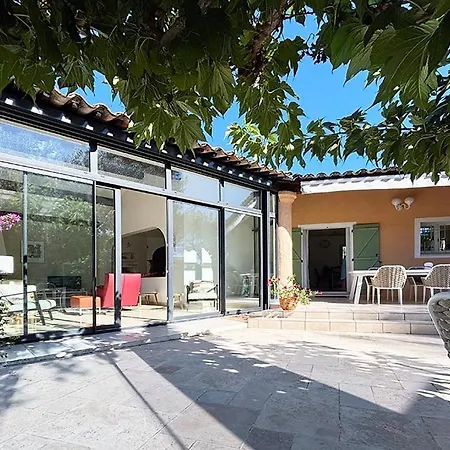 Вилла Chez-nous C'est Chez Vous, Piscine, Plages Et Golfs Сен-Рафаэль