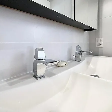 Chez-nous C'est Chez Vous, Piscine, Plages Et Golfs