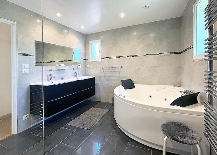 Chez-nous C'est Chez Vous, Piscine, Plages Et Golfs Βίλα